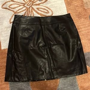 Black Forever21 pleather skirt
